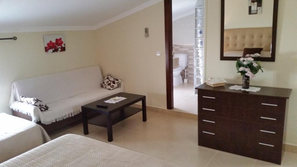 Hostal Malaga Arcos de la Frontera Luaran gambar